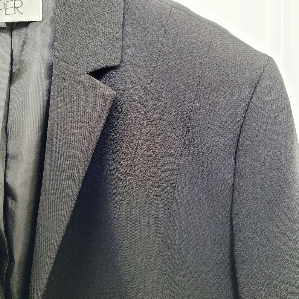 Kasper Sewn Detail Sleek Feminine Fit Black Corporate Business Suit Jacket 12 - Picture 3 of 10